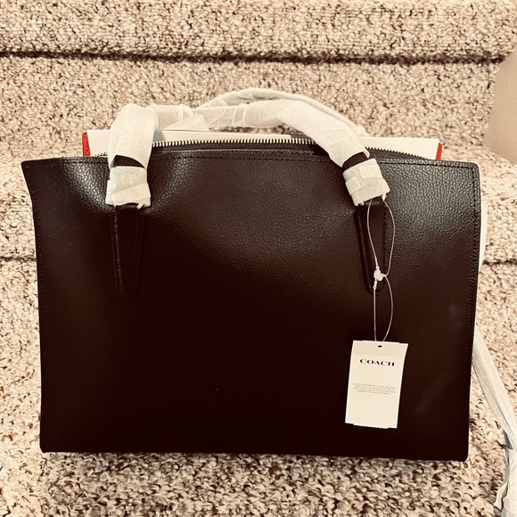 Coach Tatum Carryall - Picture 5 of 8